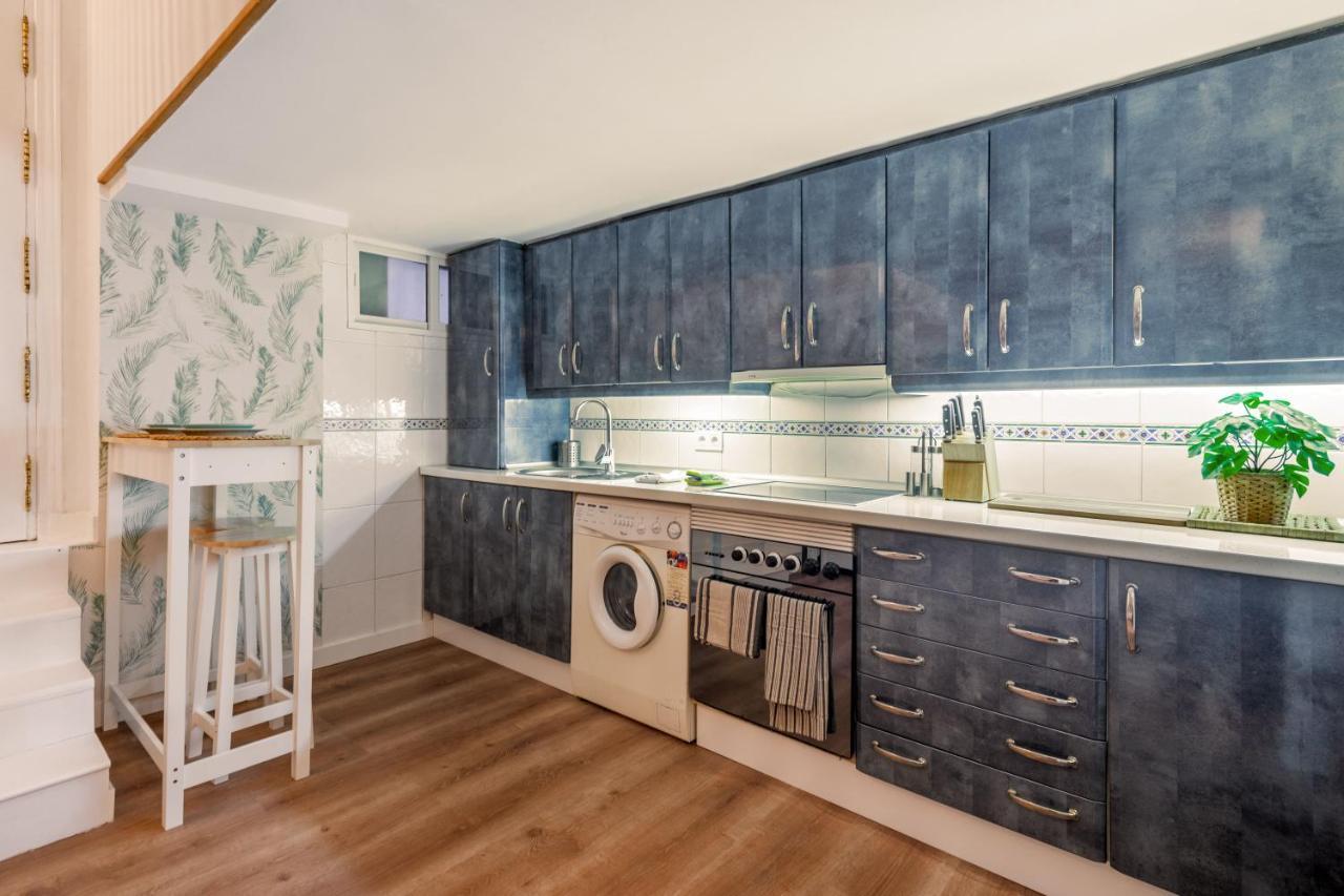 1 Bedroom 1 Bathroom Furnished - Lavapies - Duplex Madrid Exterior foto